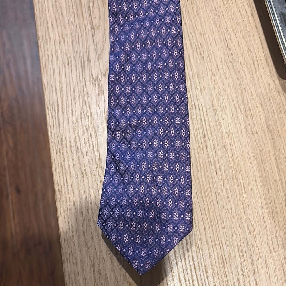 Valentino Purple Silk Tie with Classic Pattern
